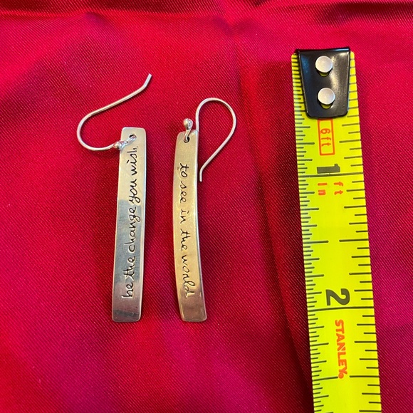 Silver bar earrings with quote - Picture 2 of 2